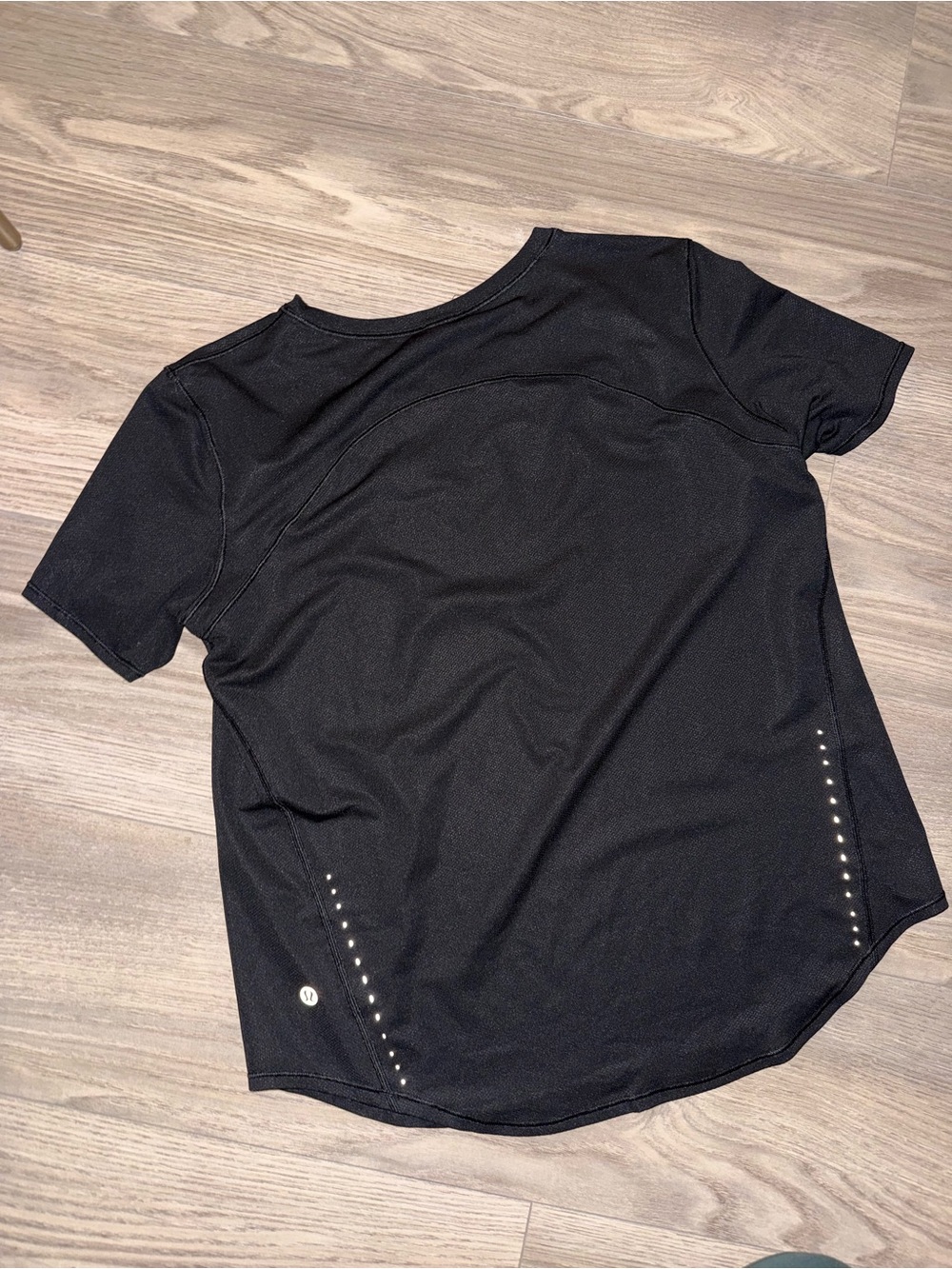 lululemon athletica Fast and Free Black Short Sleeve Crewneck Tee - Picture 3 of 3